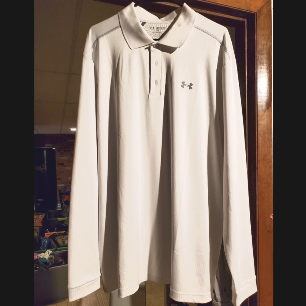 White Under Armour long sleeve shirt